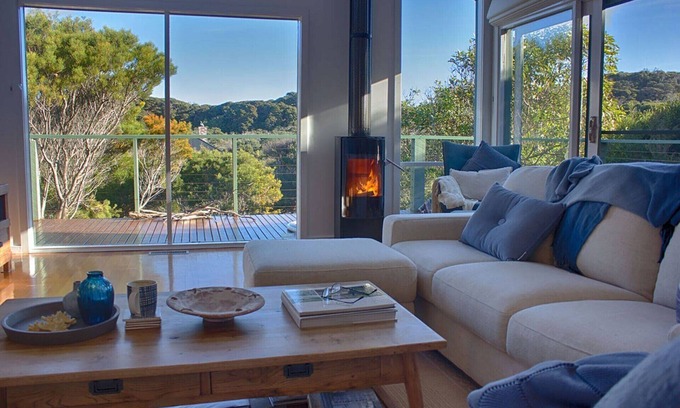 Blairgowrie House | Spray Point Cottage, Luxury by the Sea