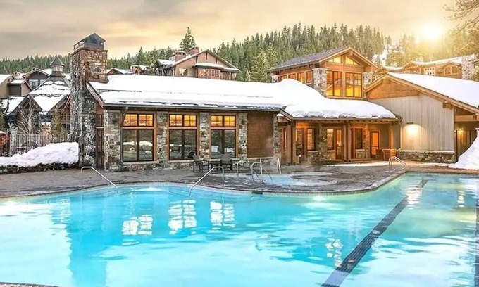 Truckee Hotel | Spring Break! Luxurious Ski-In · Ski-Out Resort!n