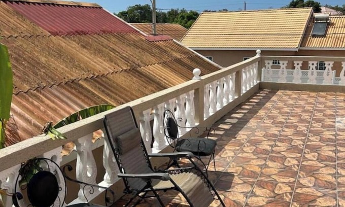Caribbean Estates Apartment | Spring Garden A Cozy Nook near Portmore & Kingston