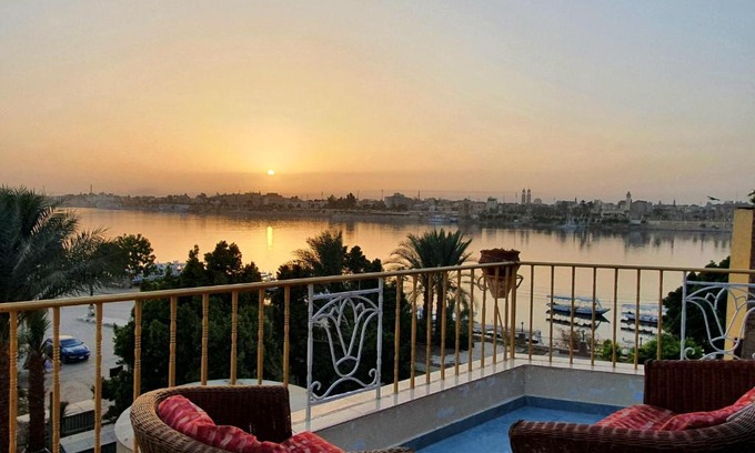 Luxor Hotel | Spring Hotel Luxor