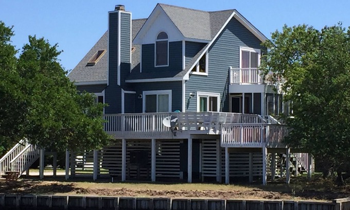Caffeys Quarters House | Spring is great at the beach!