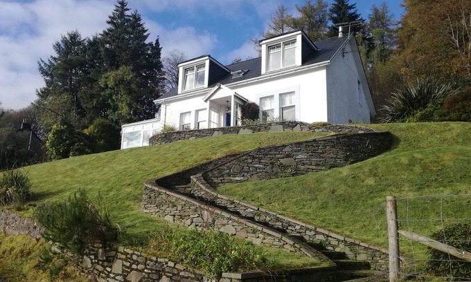 Tighnabruaich House | Springbank, beautiful 4 bedroom house with breathtaking views