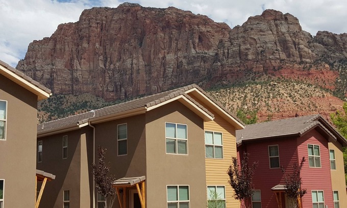 Zion National Park South Entrance House | Springdale Townhome 1