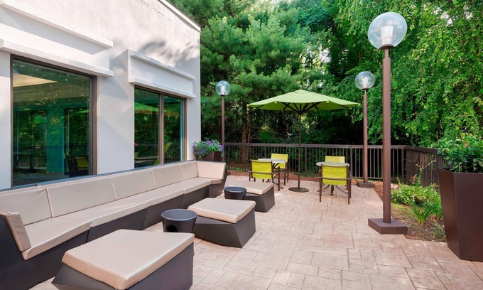 Asheville Hotel | SpringHill Suites by Marriott Asheville