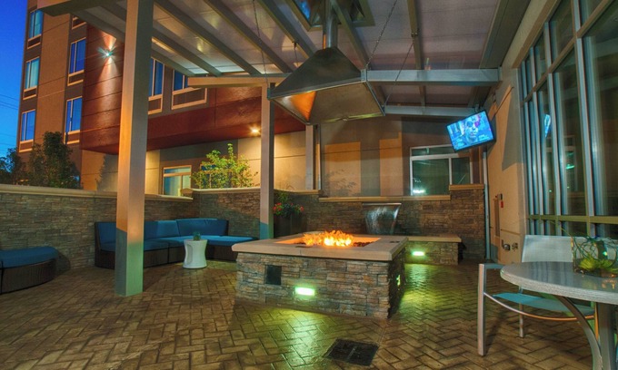 North Canton Hotel | Springhill Suites Canton