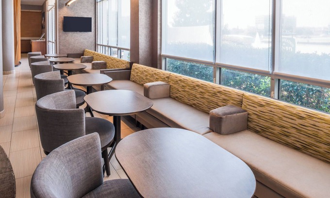 Huntsville Hotel | SpringHill Suites Huntsville Downtown