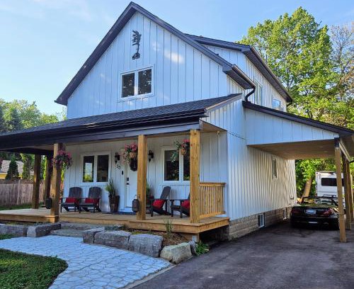 Historic Old Town House | Spruce Suite