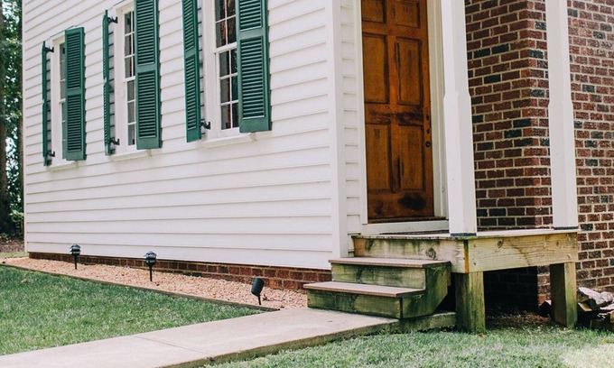 Spotsylvania House | Spy Hill House - Stevenson Ridge