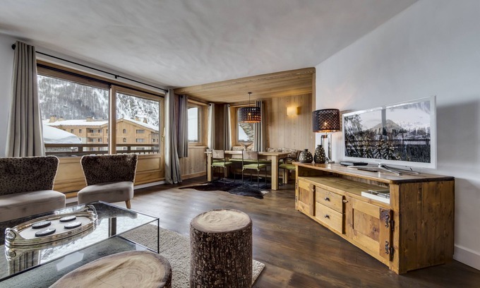 Val-d'Isere Apartment | Squaw Valley. Apartment 3 rooms, 4 people. Great view!