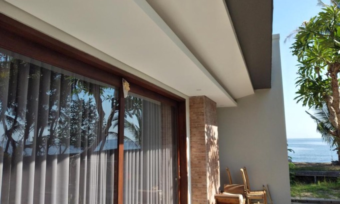 Tejakula Apartment | Squid Beach Villa