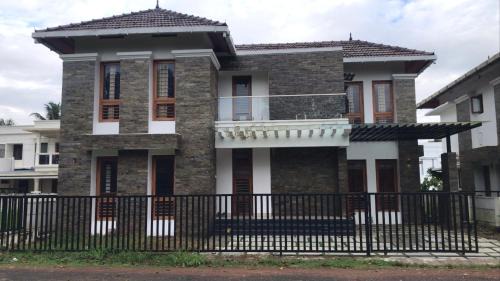 Kakkanad Villa | SR LUXURY VILLA
