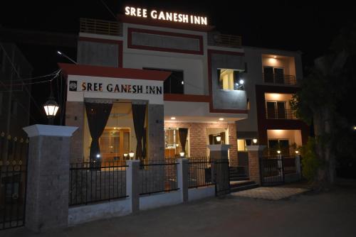 Palani Cabin | Sree Ganesh Inn