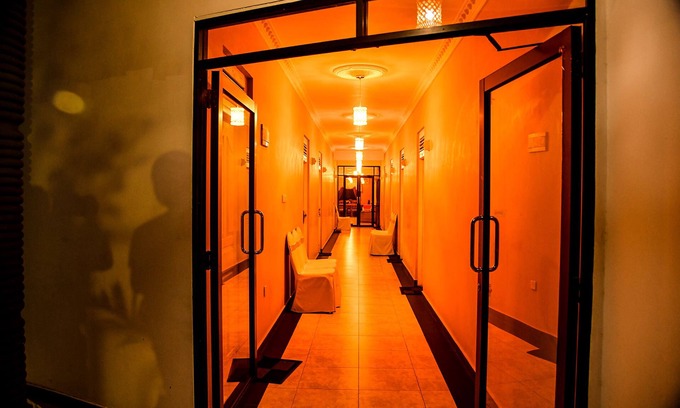 Hatton Hotel | Sri Krishna Bhavan Hotel