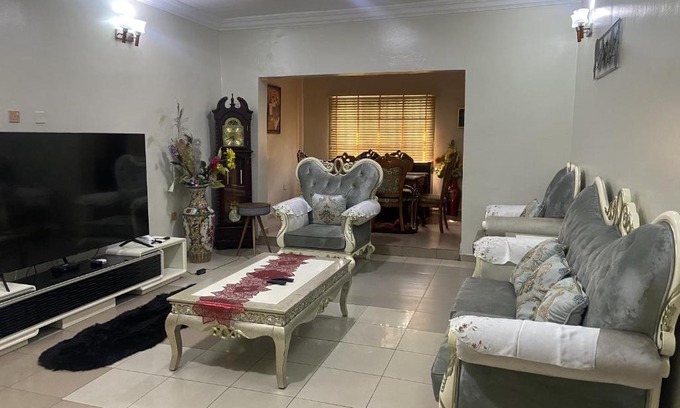 Port Harcourt Bed & Breakfast | St. Alexis Residence