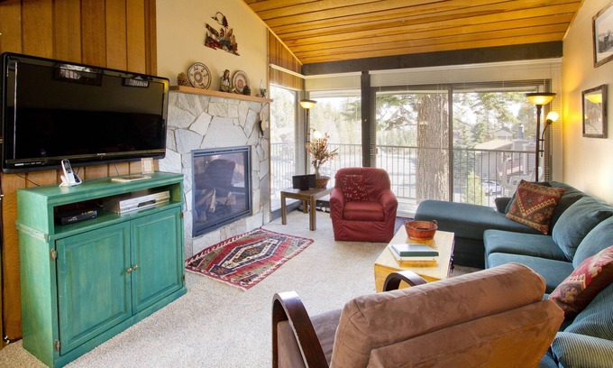 Mammoth Lakes Condo | St Anton Condos #24 (2-Bedroom) with Pool by RedAwning
