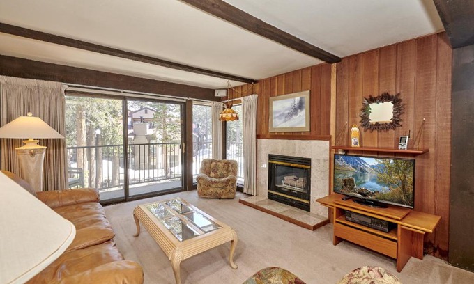 Mammoth Lakes Apartment | St Anton Condos #83 condo