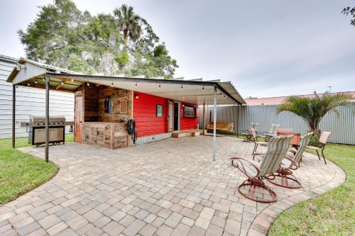 St. Augustine Apartment | St Augustine Studio Patio, Swing and 3 Mi to Beach