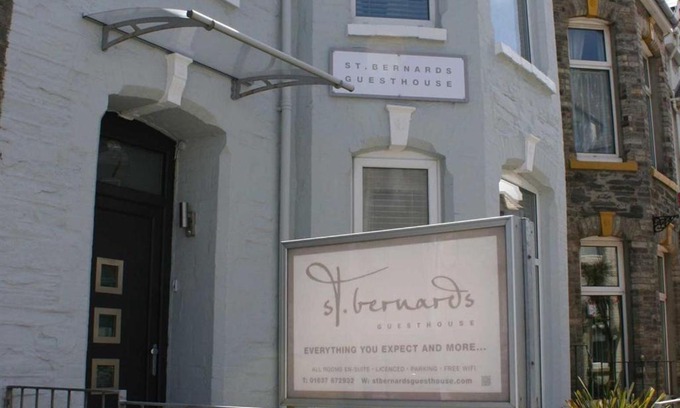 Newquay City Centre House | St Bernards