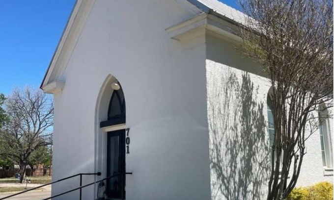 Graham House | St. Chris - Graham, TX