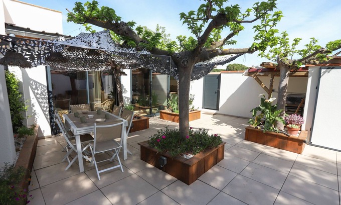 Saint-Cyprien Plage Ski Chalet | St Cyprien house classified 4 stars with large sunny terrace