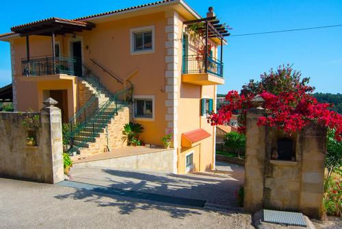 Mazarakata House | St George's Castle House
