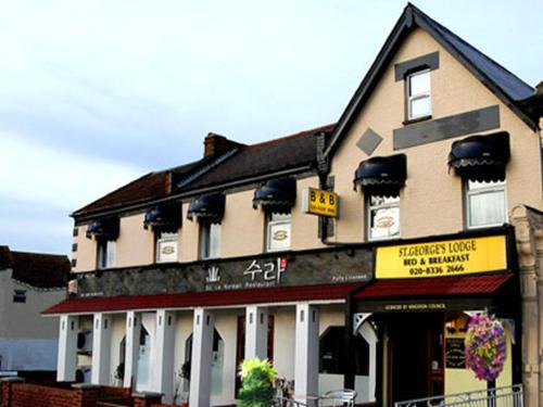 Beverley Bed & Breakfast | St. George's Lodge