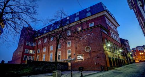 Nottingham City Centre Hotel | St James Hotel; BW Premier Collection
