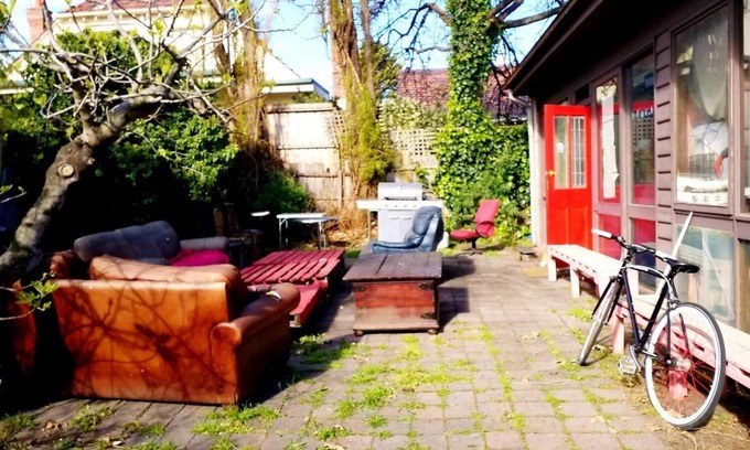 St. Kilda East Hostel | St Kilda East backpackers' hostel