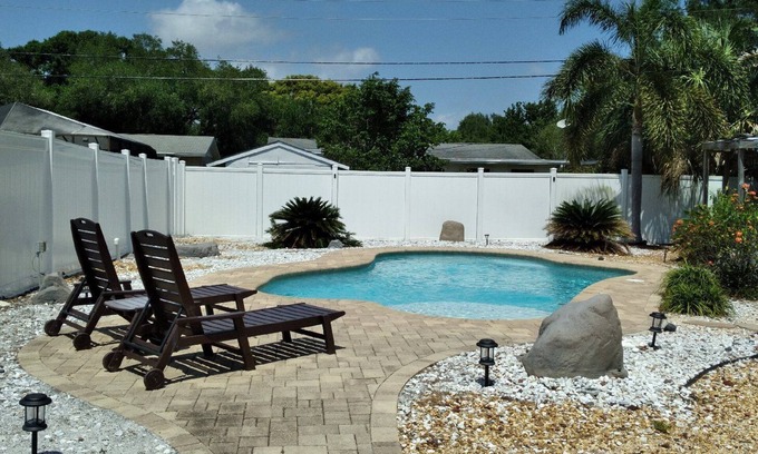 Disston Heights House | St Pete's backyard oasis