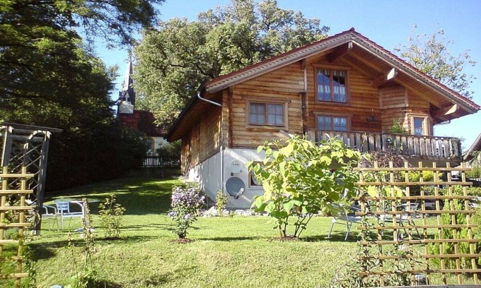 Unterfinning House | St. Willibald Comfortable holiday residence