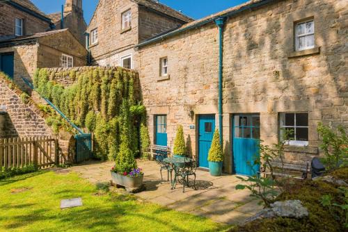 Baslow House | Stable Cottage Chatsworth Estate