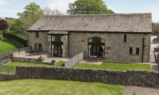 Airton Cottage | STABLE COTTAGE - IFU