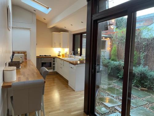 Lytham St. Anne's House | Stable Cottage Lytham