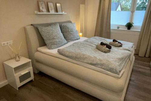 Fuldatal Apartment | Stadtnah & Chic - Ihringshausen Retreat