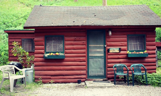 Cheyenne Crossing Cabin | Stage Stop Cabin By Spearfish Creek