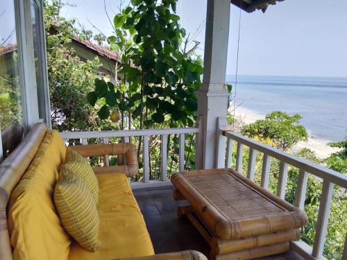 Bunutan Resort | Stairway To Heaven Bungalows and Restaurant