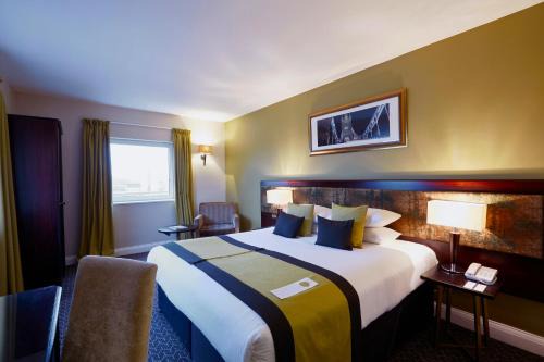 Parsons Green and Walham Hotel | Stamford Bridge Hotel London