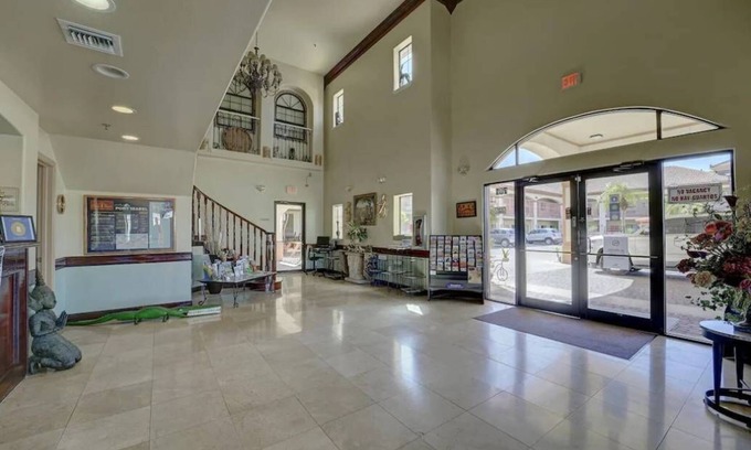 Port Isabel House | Standard Room with 1 King Bed - 001