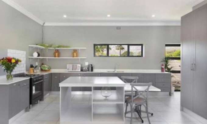 Lakeside Apartment | Standard Studio