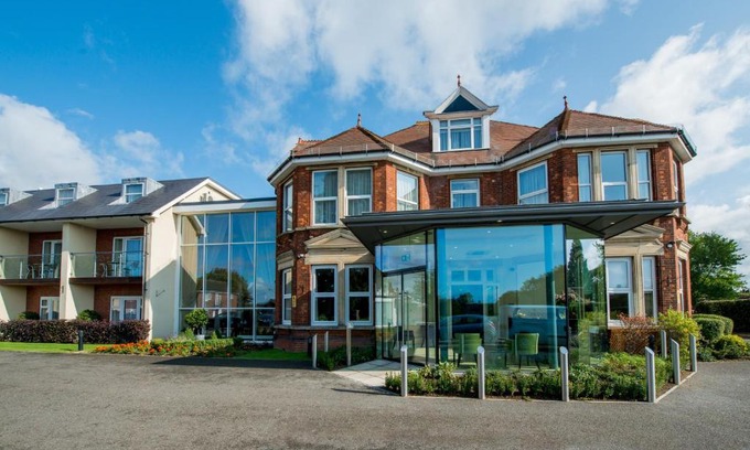 Stanwell Hotel | Stanwell Hotel By Mercure