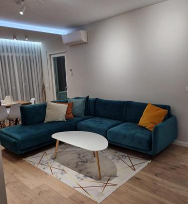 Ishem Apartment | Star Apartament Gjiri lalzit, Lura 2