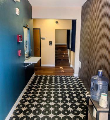 Maywood Hotel | Star Inn Hotel