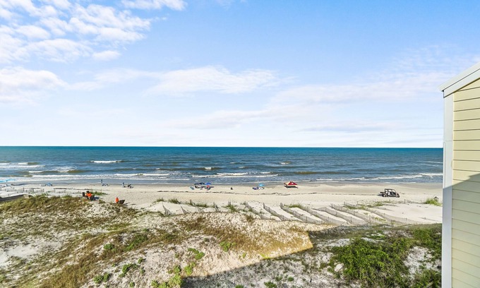 Port St. Joe House | Starboard Skye - Sea Cliffs, Gulf Front, Pet Friendly, Community Pool, Sleeps