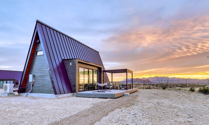 Study Butte-Terlingua Apartment | Stardust Big Bend Luxury A-frame 1 With a fab View