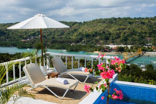 Mushroom Bay Hotel | Stardust Villas