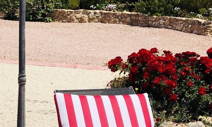 Pinoso Villa | Starfall Hacienda Nestled in the beauty of the Spainish countryside