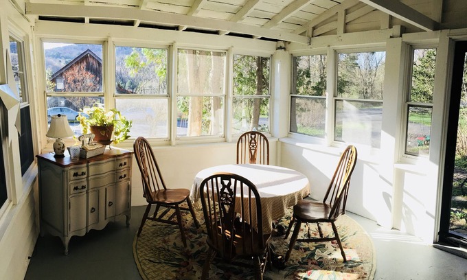 Cooperstown Cottage | StarField Cottage.The Perfect Cooperstown Dreams Park Getaway!