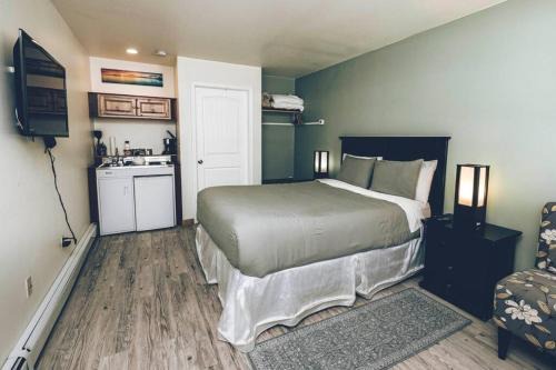 Crestone Apartment | Stargate Room 2