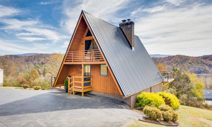 Abingdon Cabin | Stargazer Cabin- A Frame w/Lake & Mountain Views