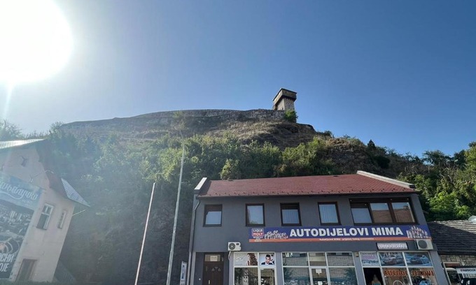 Doboj House | stari grad